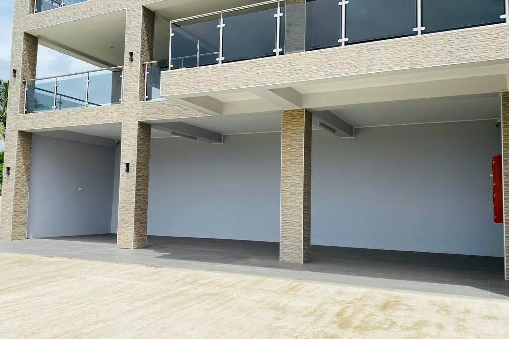 Lovely 4-Bedroom Holiday Home With Free Parking. Lautoka Esterno foto