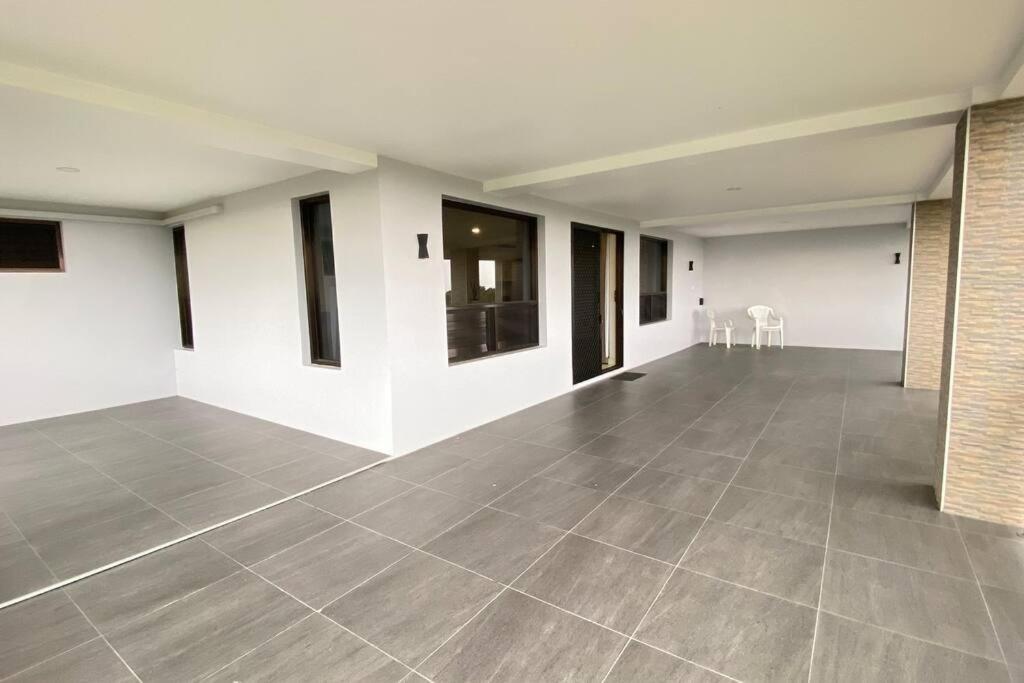 Lovely 4-Bedroom Holiday Home With Free Parking. Lautoka Esterno foto