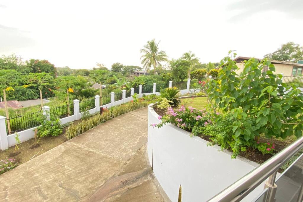 Lovely 4-Bedroom Holiday Home With Free Parking. Lautoka Esterno foto